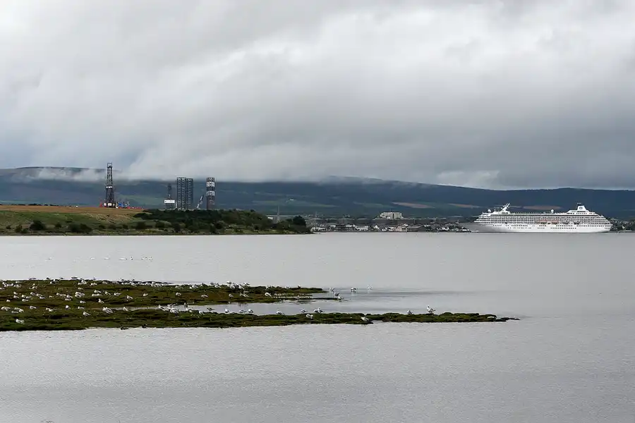 112 | 2009 | Balblair | Oil Rig | © carsten riede fotografie