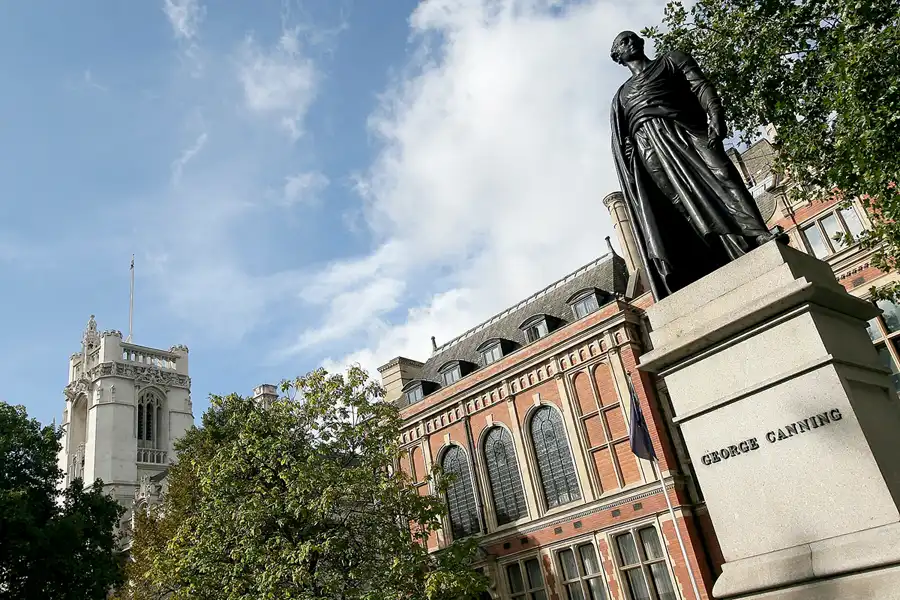 022 | 2009 | London | © carsten riede fotografie