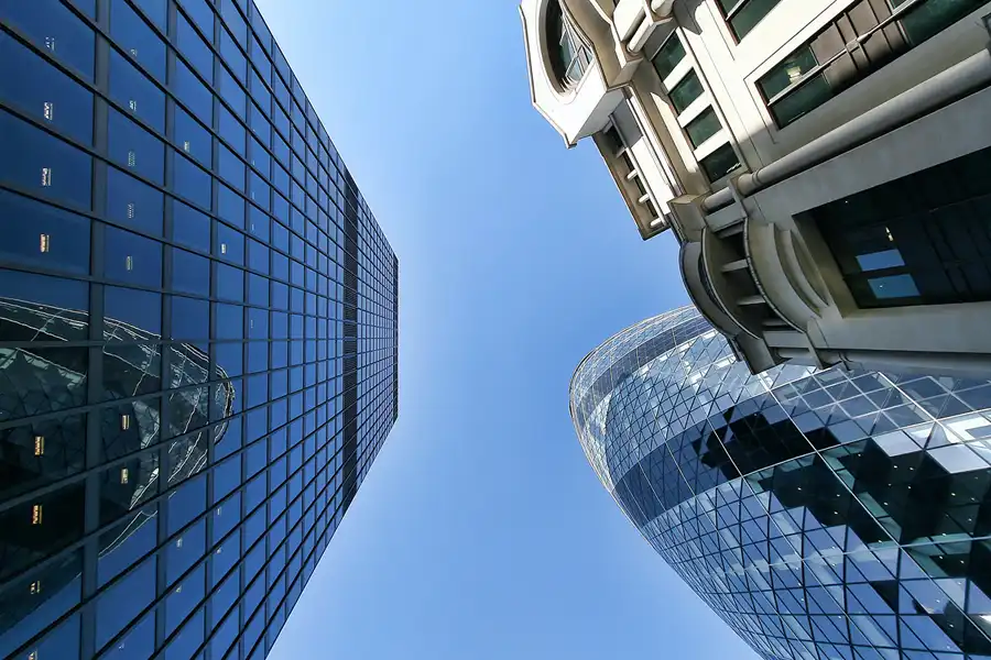 102 | 2009 | London | Financial District | The Swiss Re Tower | © carsten riede fotografie