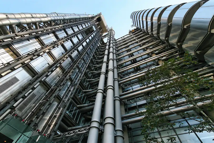 110 | 2009 | London | Financial District | Lloyd`s Building | © carsten riede fotografie