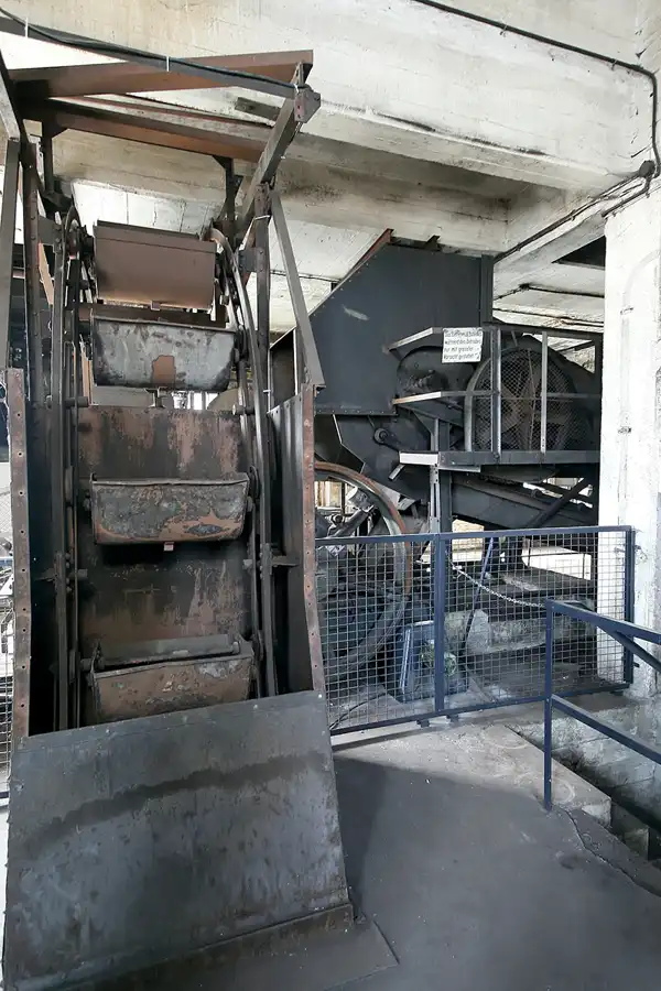 019 | 2009 | Plessa | Kraftwerk | © carsten riede fotografie