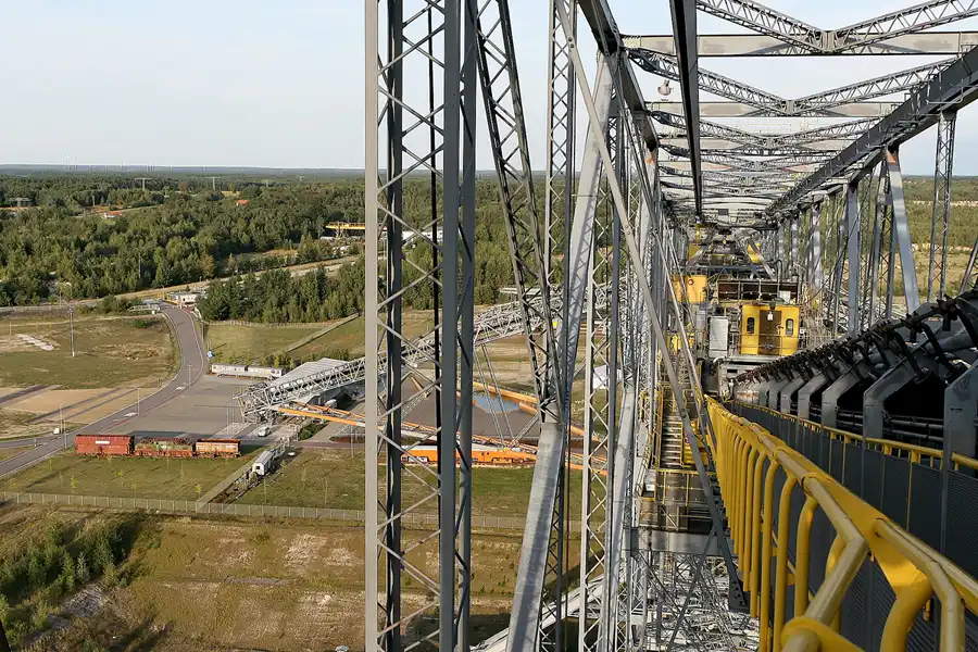 079 | 2009 | Lichterfeld | Abraumförderbrücke F60 | © carsten riede fotografie