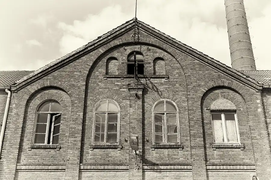 100 | 2009 | Magdeburg | Diamant Brauerei | © carsten riede fotografie