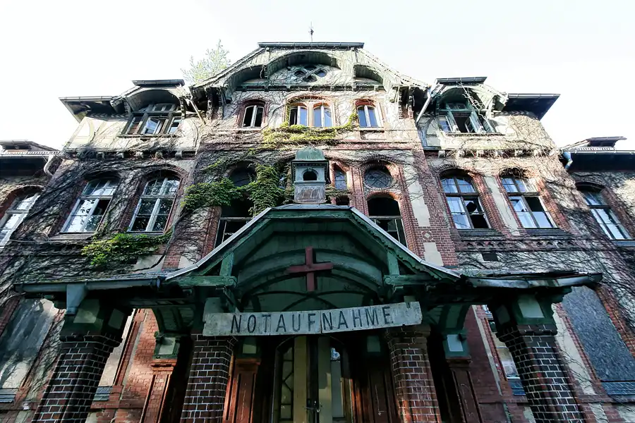 095 | 2009 | Beelitz-Heilstätten | Heilstätten | © carsten riede fotografie