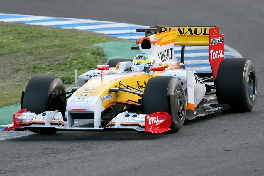 145 | 2009 | Jerez De La Frontera | Renault R29 | Lucas Di Grassi | © carsten riede fotografie