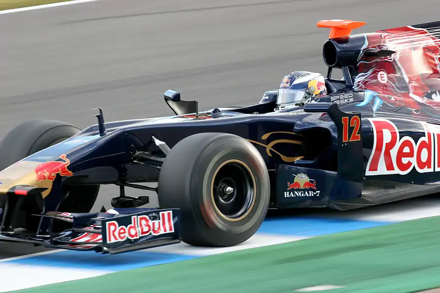 159 | 2009 | Jerez De La Frontera | Toro Rosso-Ferrari STR4 | Mirko Bortolotti | © carsten riede fotografie
