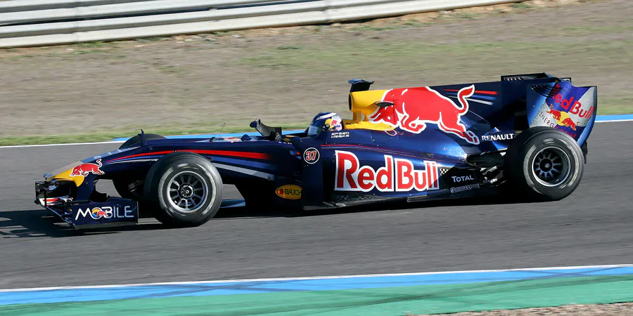 110 | 2009 | Jerez De La Frontera | Red Bull-Renault RB5 | Daniel Ricciardo | © carsten riede fotografie