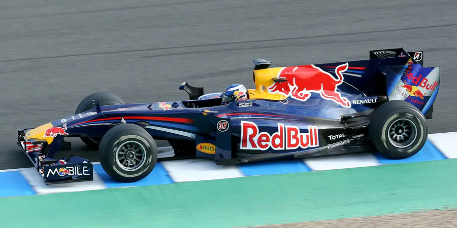 114 | 2009 | Jerez De La Frontera | Red Bull-Renault RB5 | Daniel Ricciardo | © carsten riede fotografie