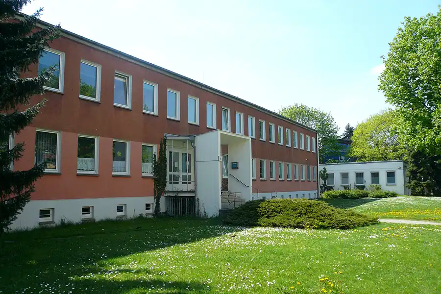 058 | 2010 | Berlin | Oberseestrasse | © carsten riede fotografie