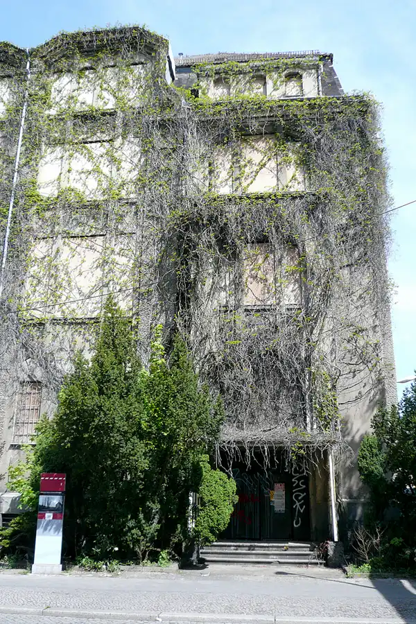 065 | 2010 | Berlin | Villa Heike | © carsten riede fotografie