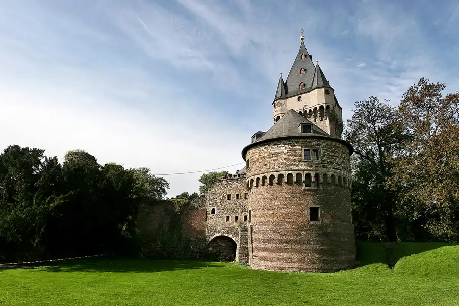 103 | 2010 | Hülchrath | Wasserschloss Hülchrath | © carsten riede fotografie