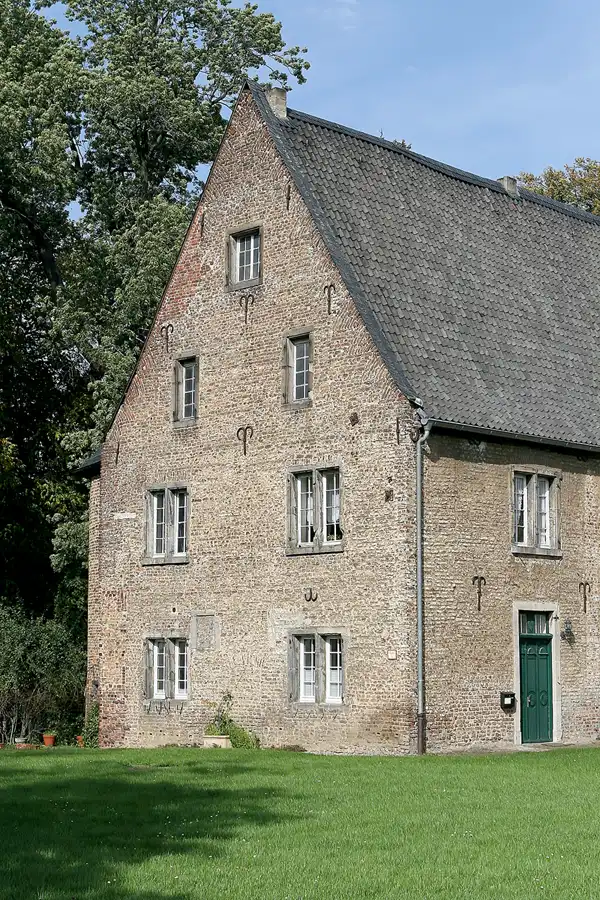 105 | 2010 | Hülchrath | Wasserschloss Hülchrath | © carsten riede fotografie