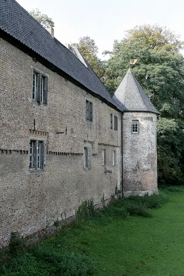 107 | 2010 | Hülchrath | Wasserschloss Hülchrath | © carsten riede fotografie