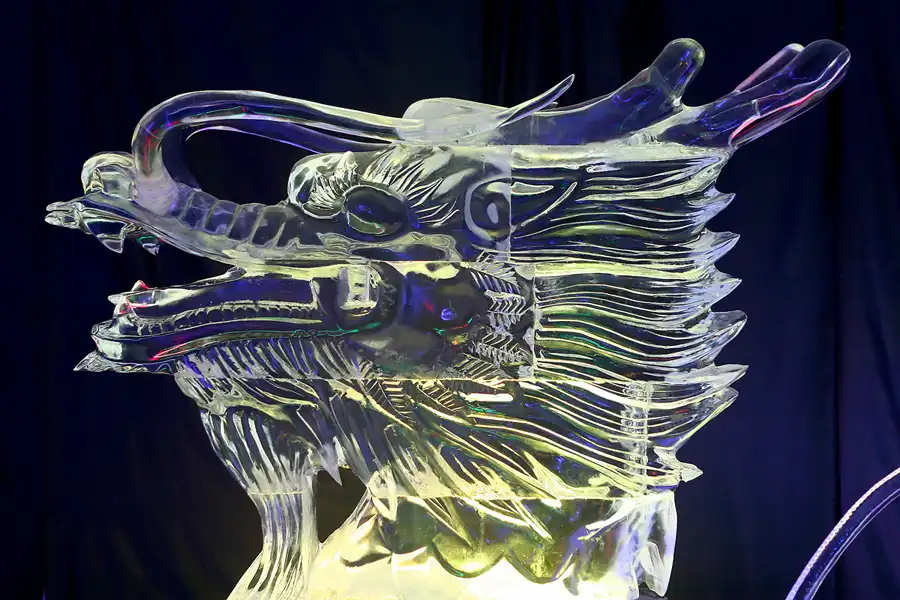 013 | 2010 | Berlin | Ice Art – Chinesische Eiskunst | © carsten riede fotografie