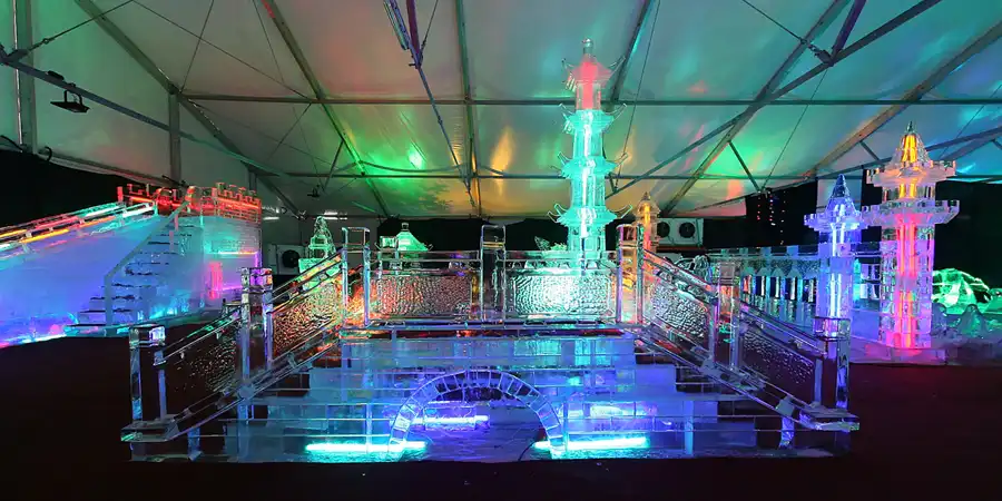 039 | 2010 | Berlin | Ice Art – Chinesische Eiskunst | © carsten riede fotografie