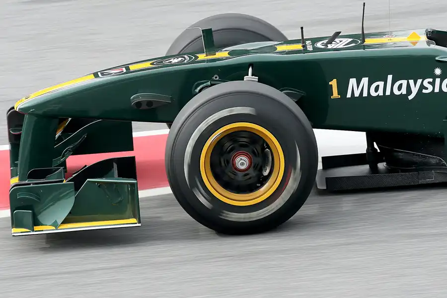 055 | 2010 | Barcelona | Lotus-Cosworth T127 | Fairuz Fauzy | © carsten riede fotografie