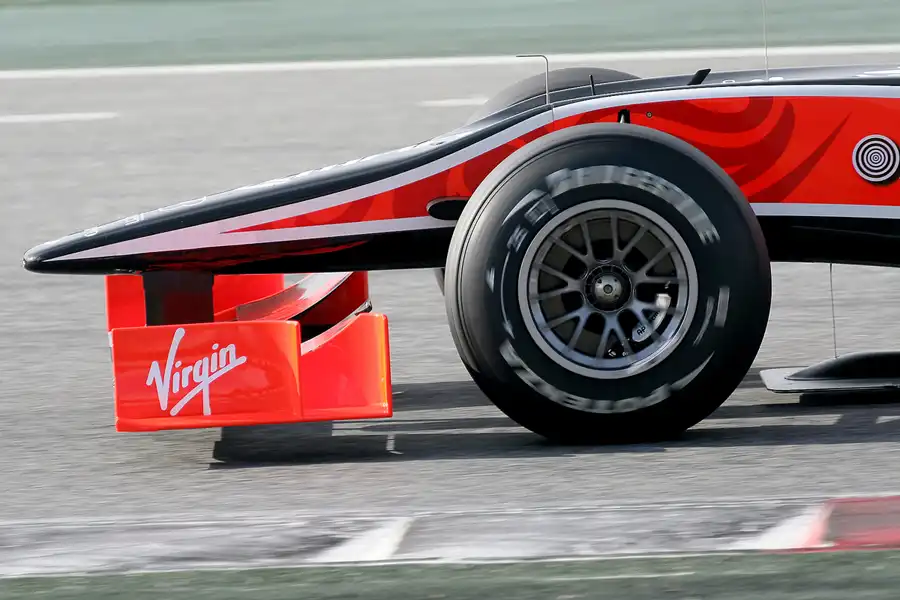 169 | 2010 | Barcelona | Virgin-Cosworth VR-01 | Lucas Di Grassi | © carsten riede fotografie