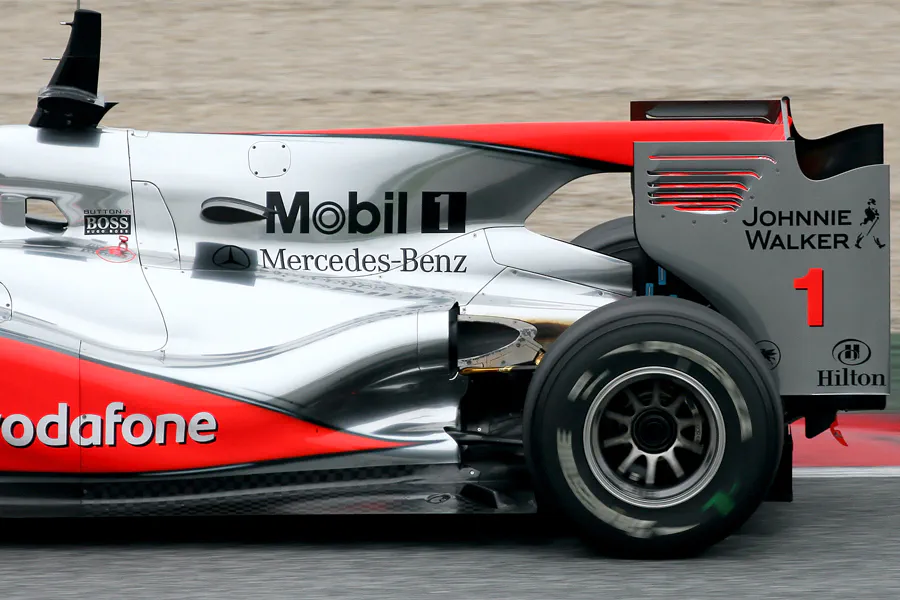 081 | 2010 | Barcelona | McLaren-Mercedes Benz MP4-25 | Jenson Button | © carsten riede fotografie