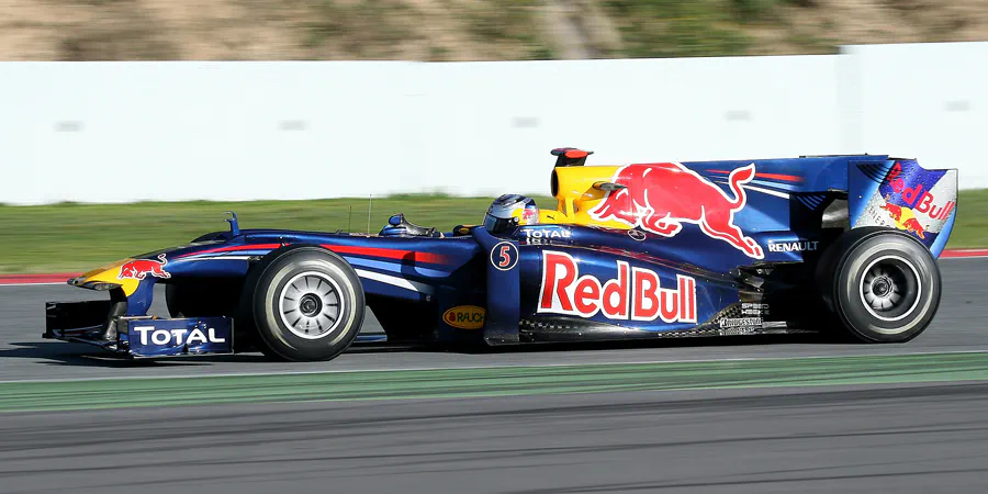128 | 2010 | Barcelona | Red Bull-Renault RB6 | Sebastian Vettel | © carsten riede fotografie