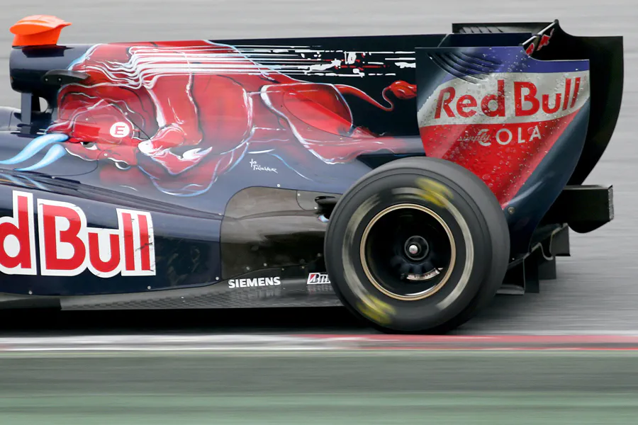 162 | 2010 | Barcelona | Toro Rosso-Ferrari STR5 | Sebastien Buemi | © carsten riede fotografie