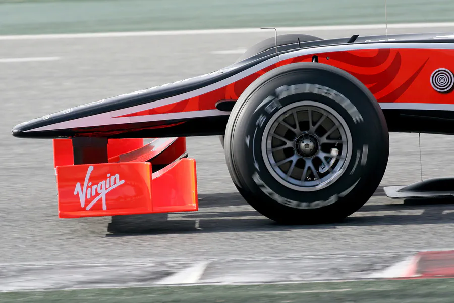 169 | 2010 | Barcelona | Virgin-Cosworth VR-01 | Lucas Di Grassi | © carsten riede fotografie