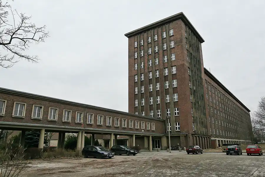 058 | 2010 | Berlin | Funkhaus Nalepastrasse | © carsten riede fotografie