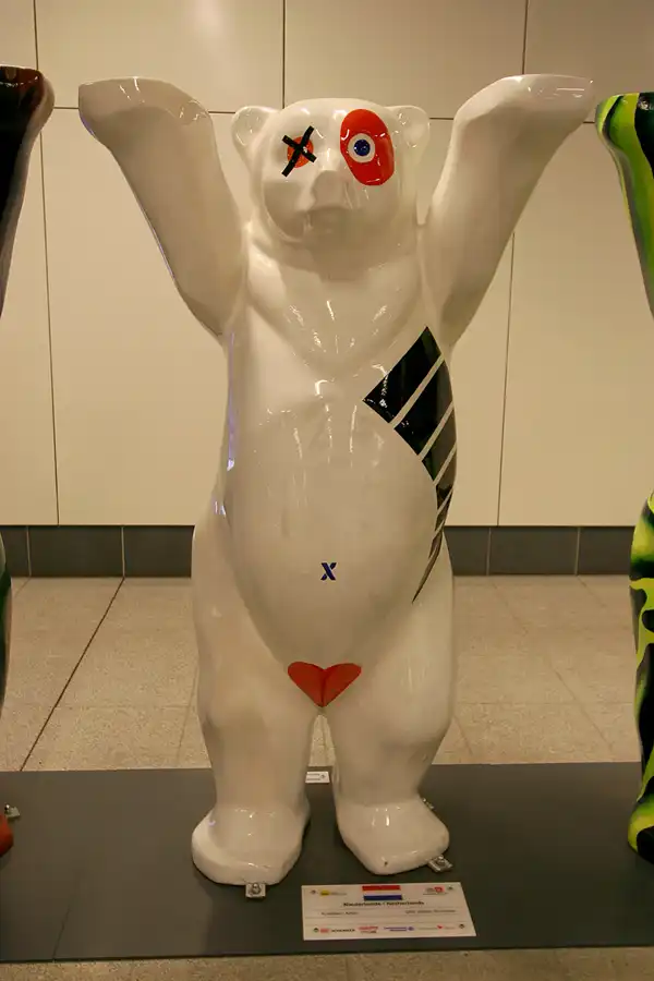 057 | 2010 | Berlin | United Buddy Bears | © carsten riede fotografie