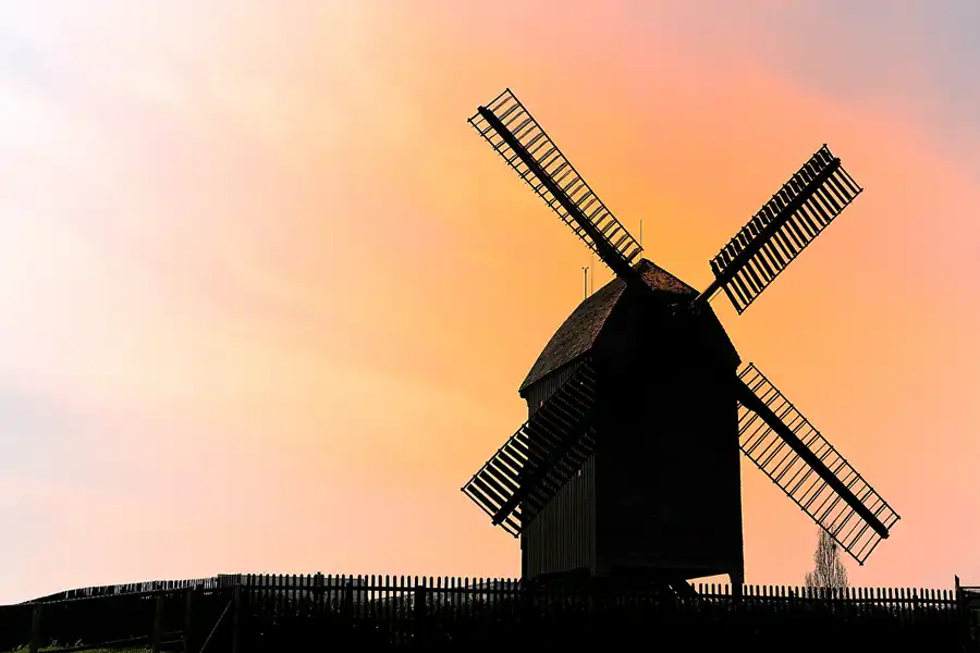 078 | 2010 | Berlin | Dorf Marzahn – Bockwindmühle | © carsten riede fotografie