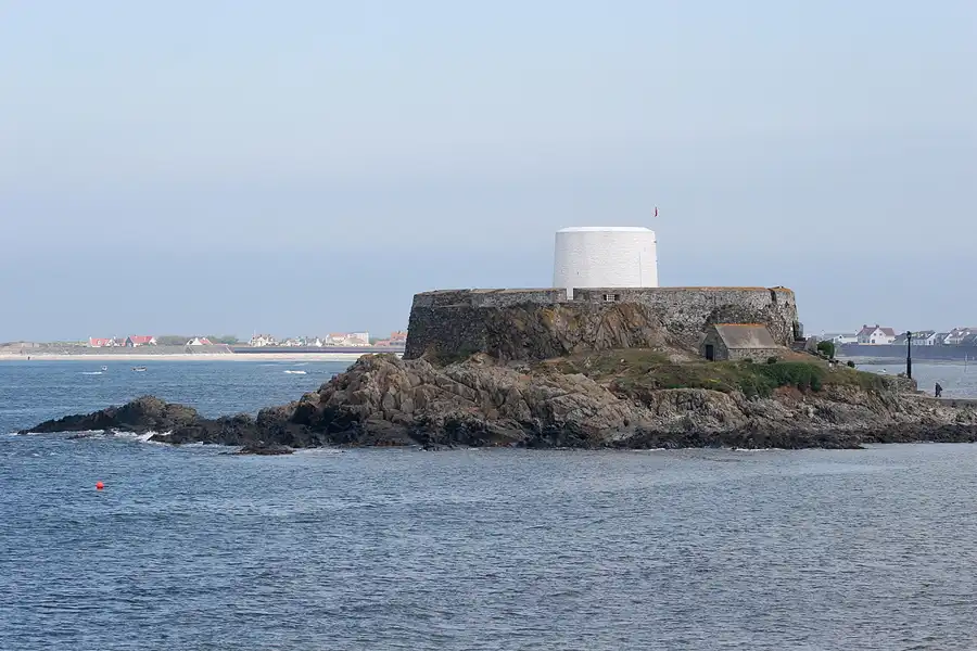 017 | 2010 | Guernsey | Fort Grey | © carsten riede fotografie