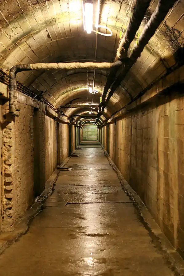 043 | 2010 | Guernsey | German Underground Military Hospital | © carsten riede fotografie