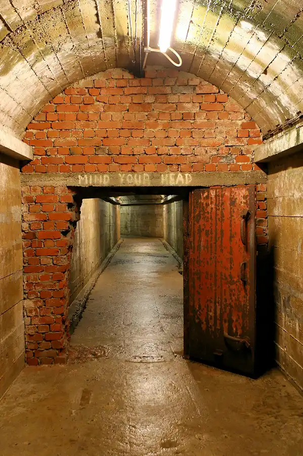 047 | 2010 | Guernsey | German Underground Military Hospital | © carsten riede fotografie