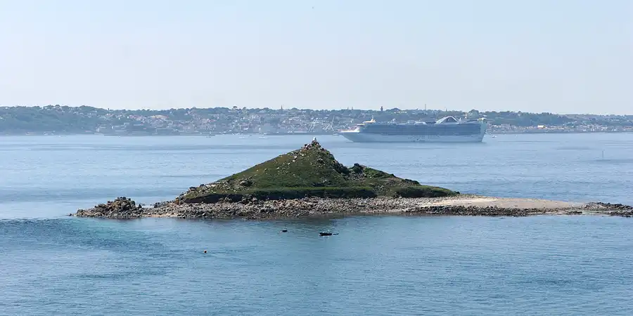 028 | 2010 | Herm | Blick nach Jethou | © carsten riede fotografie