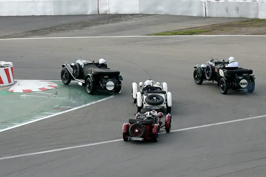 123 | 2010 | Nürburgring | Eifelrennen | Elefantenrennen | © carsten riede fotografie