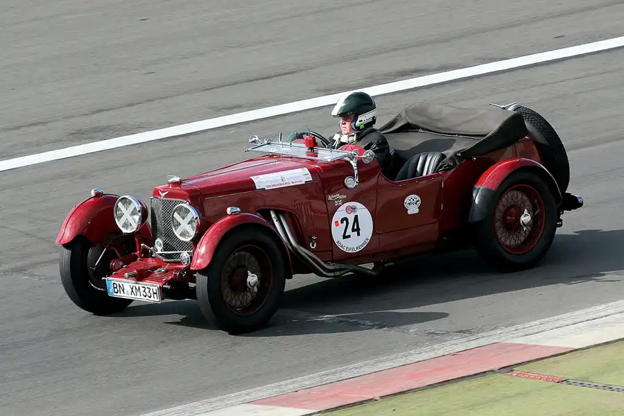 129 | 2010 | Nürburgring | Eifelrennen | Elefantenrennen | © carsten riede fotografie