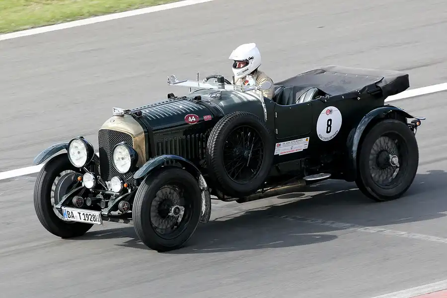 130 | 2010 | Nürburgring | Eifelrennen | Elefantenrennen | © carsten riede fotografie