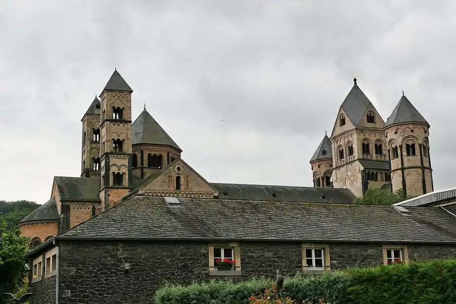093 | 2010 | Maria Laach | © carsten riede fotografie