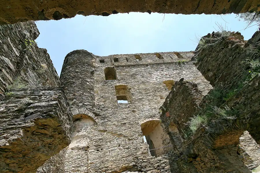 108 | 2010 | Sankt Goar | Burg Rheinfels | © carsten riede fotografie