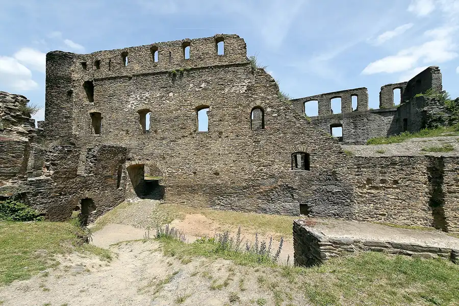 109 | 2010 | Sankt Goar | Burg Rheinfels | © carsten riede fotografie