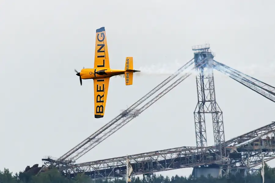 070 | 2010 | Eurospeedway | Red Bull Air Race – Nigel Lamb | © carsten riede fotografie