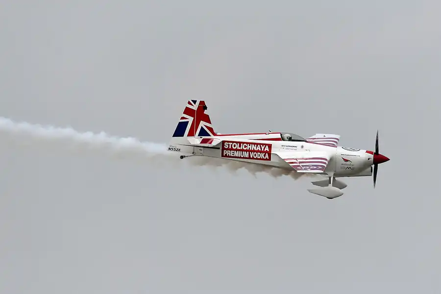 084 | 2010 | Eurospeedway | Red Bull Air Race – Paul Bonhomme | © carsten riede fotografie