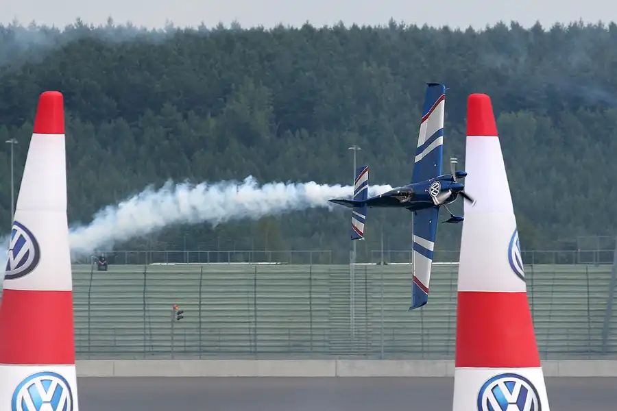 100 | 2010 | Eurospeedway | Red Bull Air Race – Sergey Rakhmanin | © carsten riede fotografie