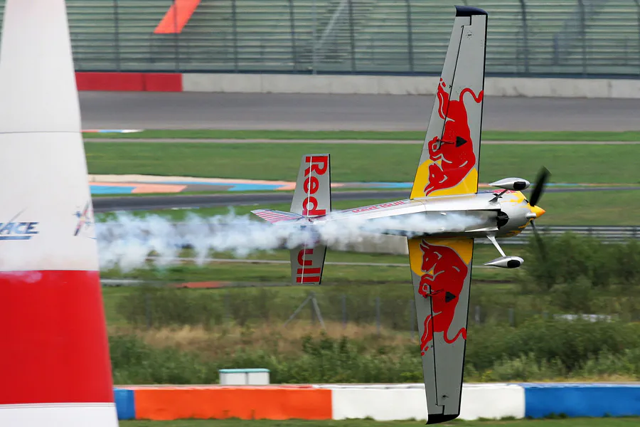 019 | 2010 | Eurospeedway | Red Bull Air Race – Kirby Chambliss | © carsten riede fotografie