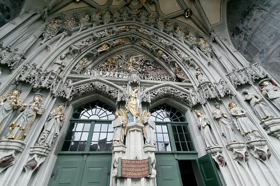 008 | 2010 | Bern | © carsten riede fotografie