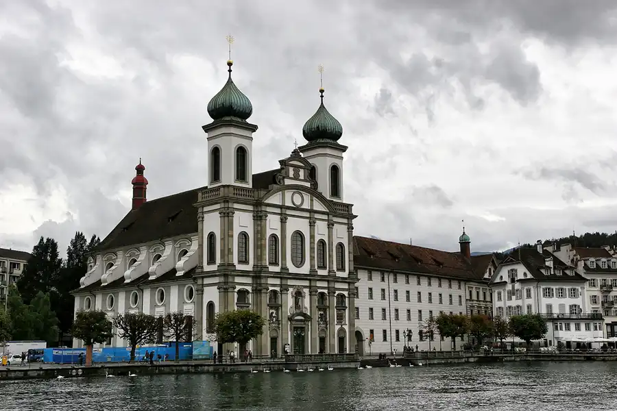 069 | 2010 | Luzern | © carsten riede fotografie