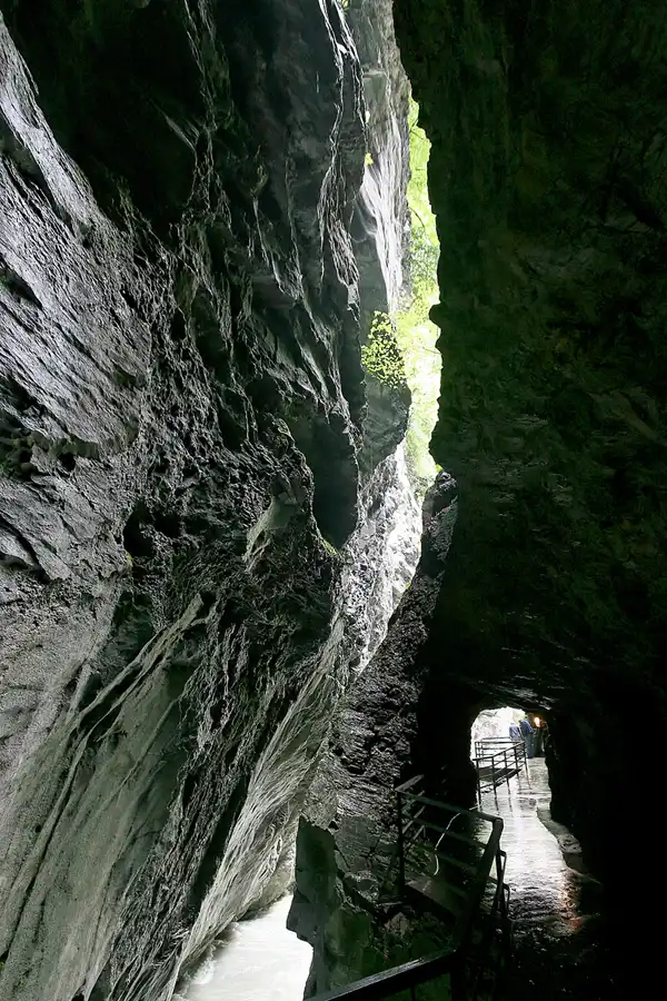 025 | 2010 | Aareschlucht | © carsten riede fotografie
