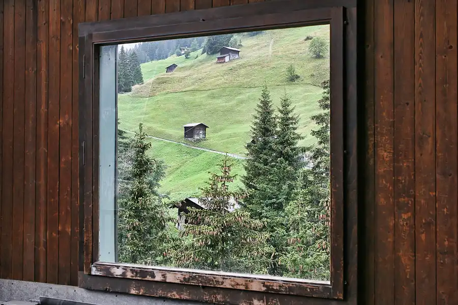 048 | 2010 | Schilthorn-Stechelberg | Luftseilbahnfahrt | © carsten riede fotografie