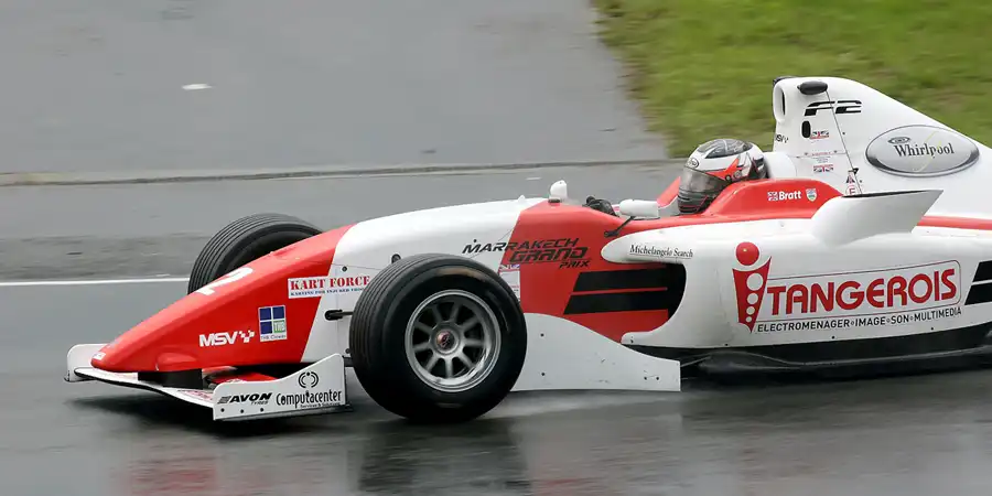 025 | 2010 | Motorsport Arena Oschersleben | FIA Formula 2 | © carsten riede fotografie