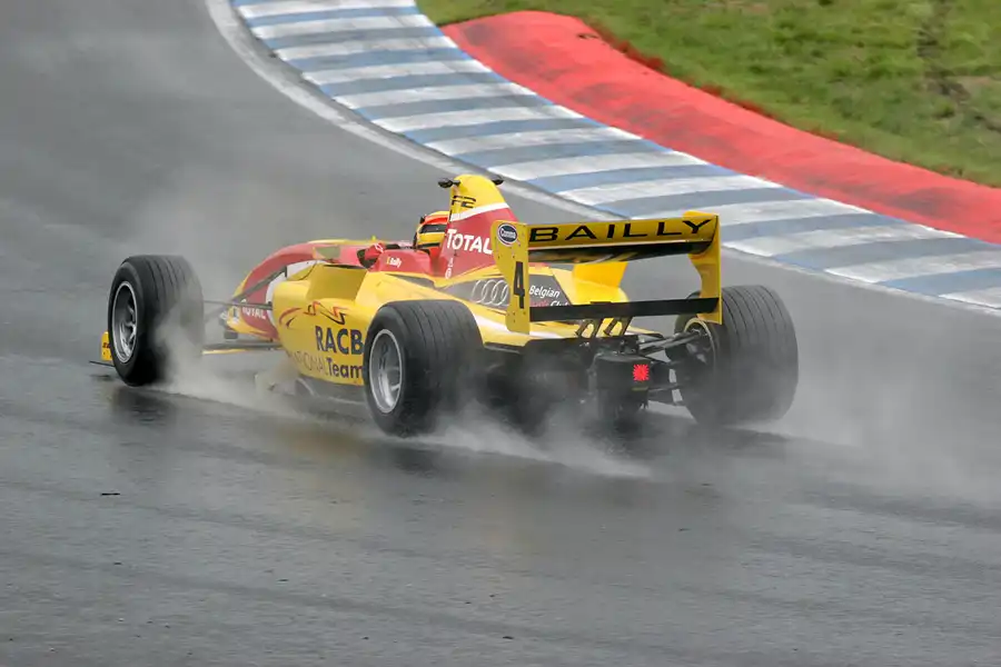 031 | 2010 | Motorsport Arena Oschersleben | FIA Formula 2 | © carsten riede fotografie