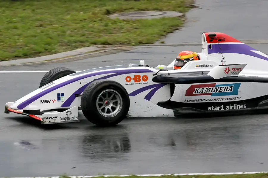036 | 2010 | Motorsport Arena Oschersleben | FIA Formula 2 | © carsten riede fotografie