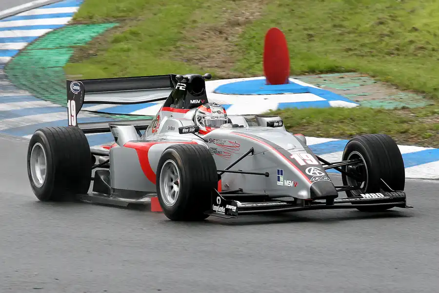 052 | 2010 | Motorsport Arena Oschersleben | FIA Formula 2 | © carsten riede fotografie